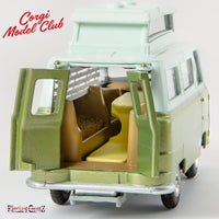 Corgi Model Club 420 Ford Thames "Airborne" Caravan