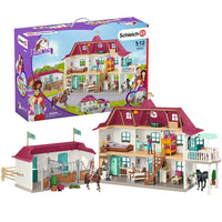 Schleich Horse Club 42551 Lakeside Country House Lodge and Stable Playset