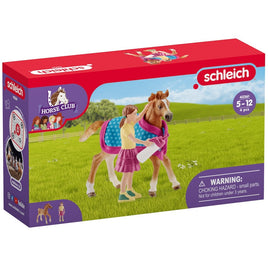 Schleich Horse Club 42361 English Thoroughbred Foal with Removable Blanket and Young Girl