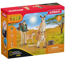 Schleich Wild Life 42623 Outback Adventure with Dingo, Kangaroo and Joey (National Geographic Kids)